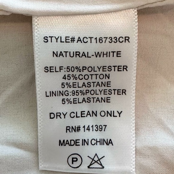 Good American Good 90s Light Wash Relaxed Jeans Size 8/29 Y2K Style Baggy Jeans - Picture 8 of 8